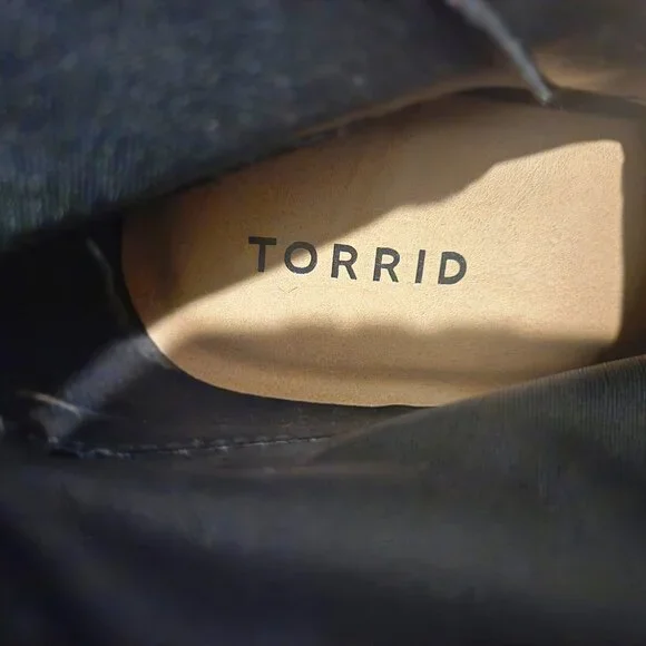 NWOT Torrid gold and black leopard print platform bootie size 9.5ww - Picture 9 of 9